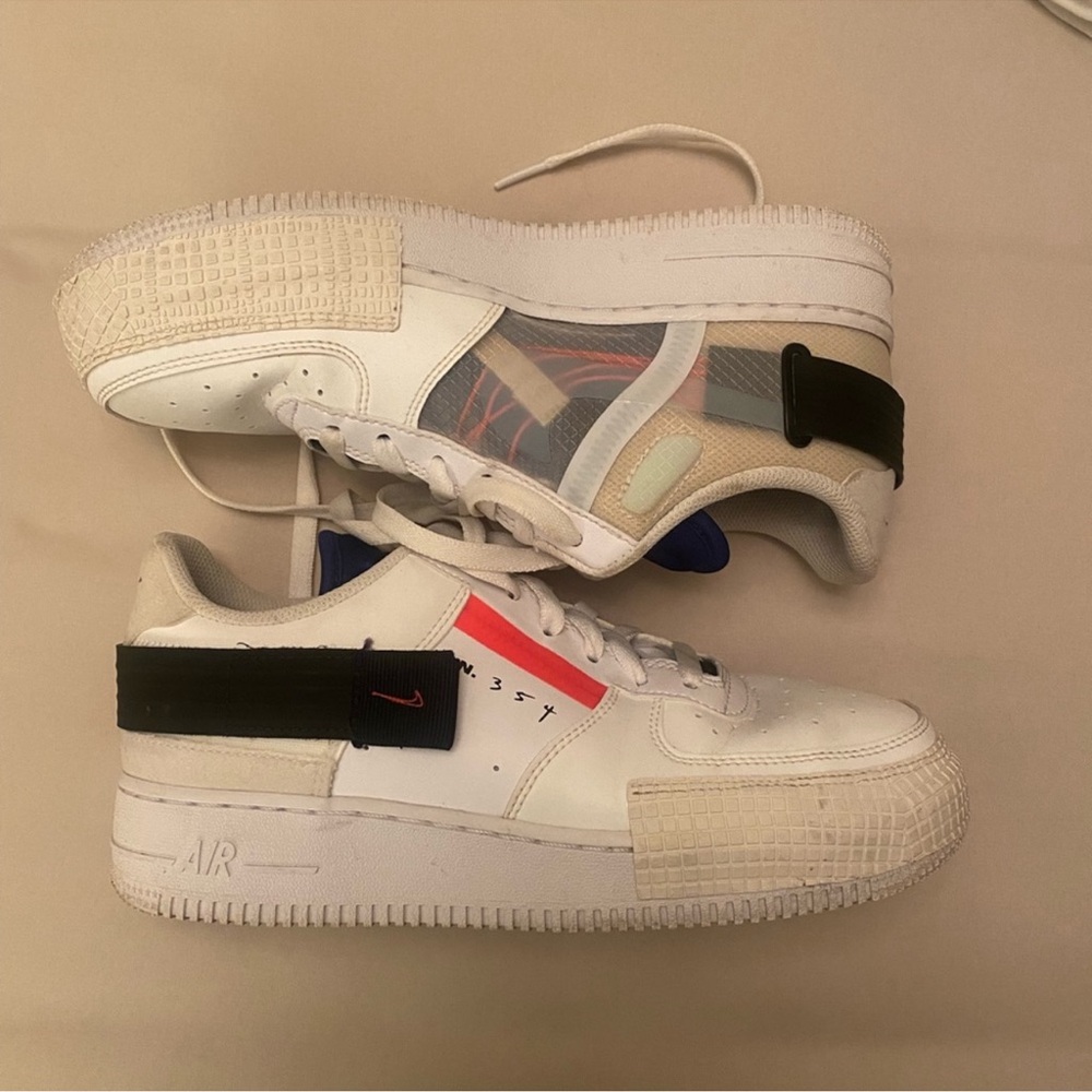 Nike Air Force 1